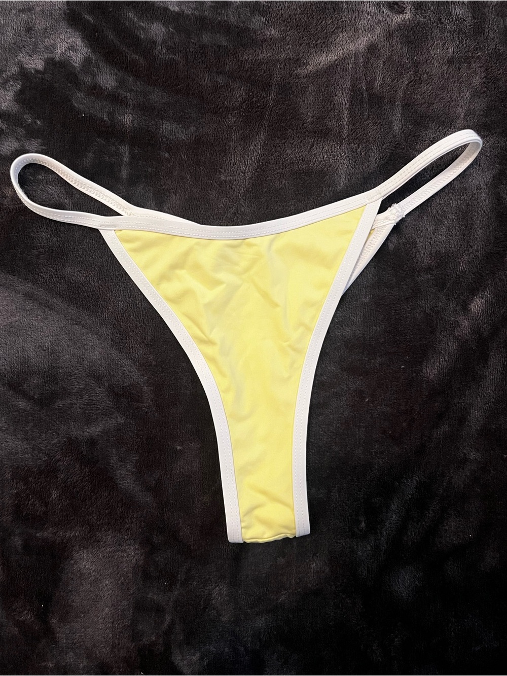 Dippin’ Daisy’s Yellow Contrast-Trim Bikini Bottom